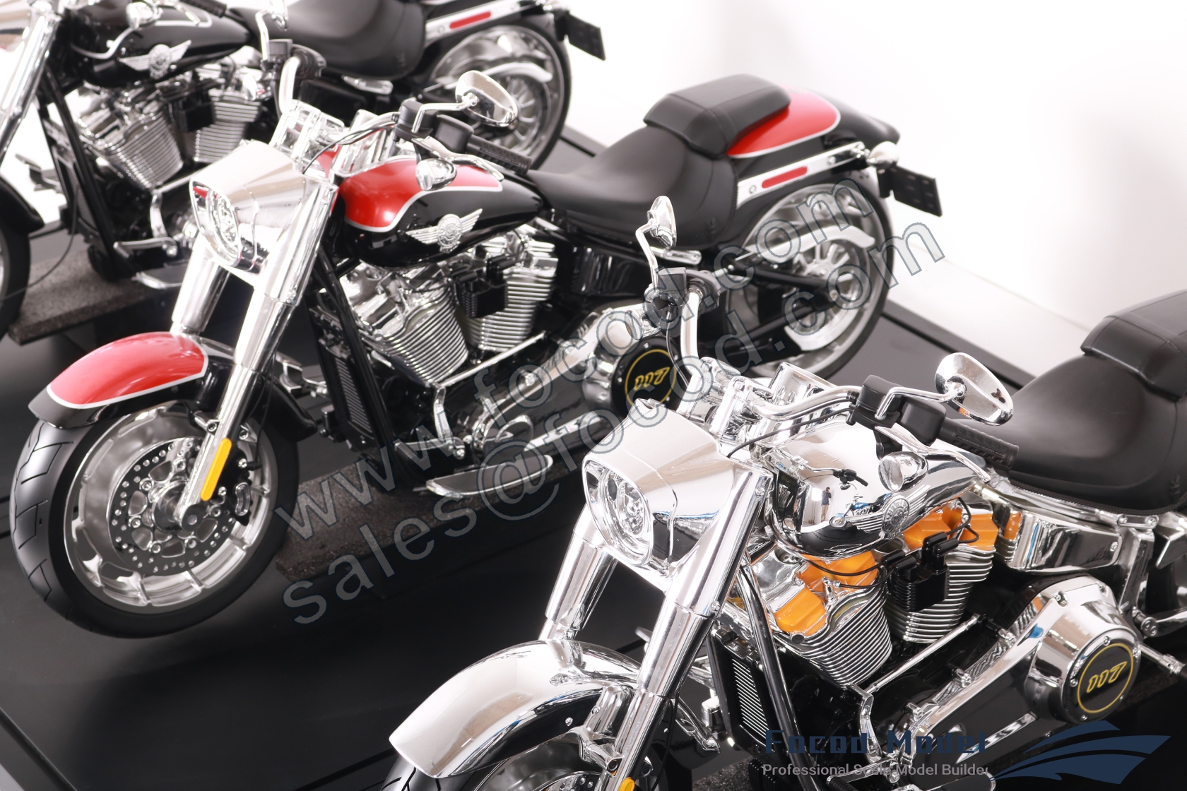custom made model of Harley-Davidson Fat Boy Gray Ghost 2025 motorcycle